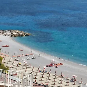 Finestra Sul Mare 1 Bergeggi