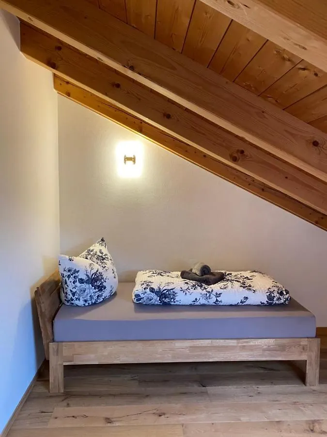 Ferienwohnung Lisl Holzkirchen  0*, Holzkirchen (Miesbach)